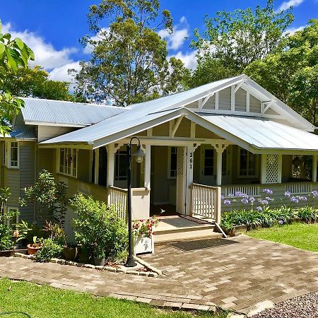 Keillor Lodge Maleny Exterior foto